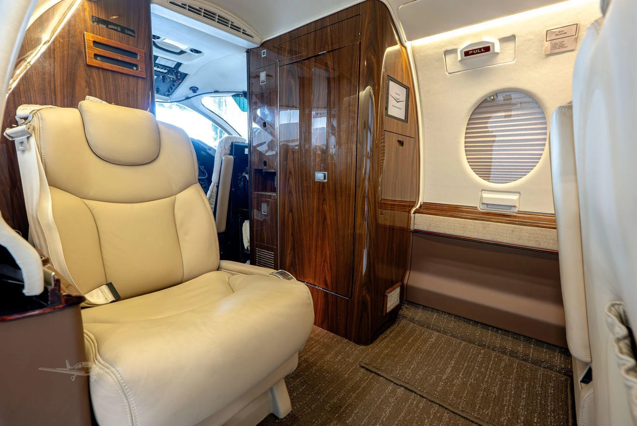 Hawker 400 XP 3 hawket 400xp jet aircraft 3